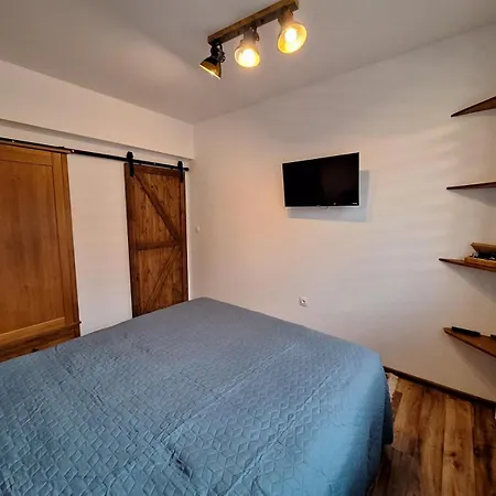 Pirin Апартамент